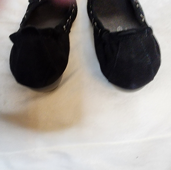 Donald J. Pliner Polly Black Suede Ballet Slip On Designer Luxury Low Heels - Picture 4 of 14